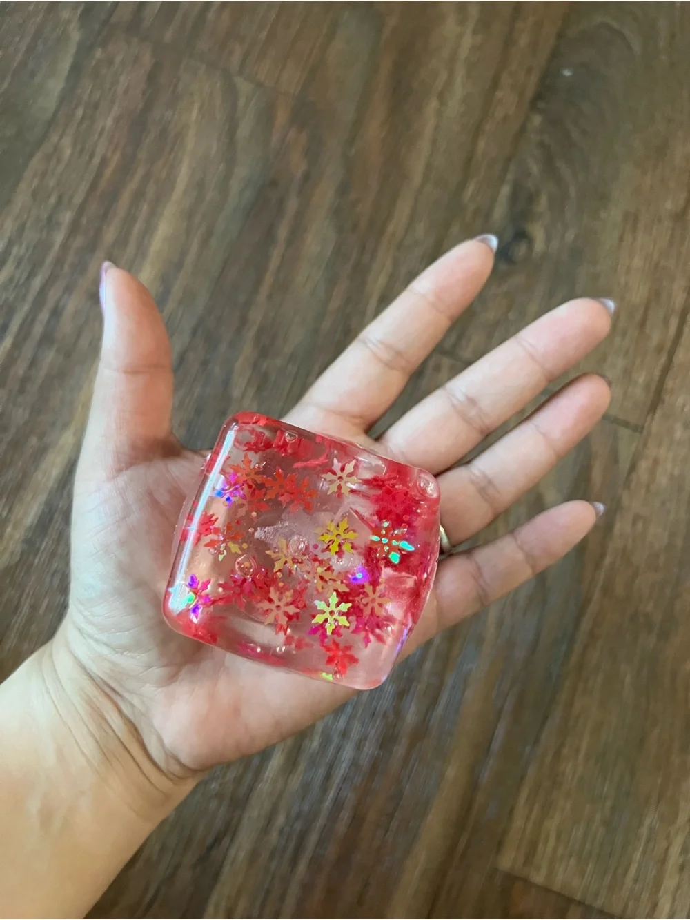 ❤️ Red Snowflake Glitter Squeeze Ball Fidget Toy ❤️